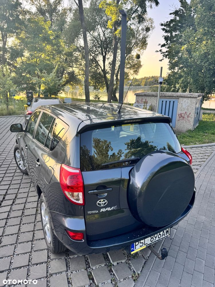 Toyota RAV4 2.2 D-4D Premium - 6