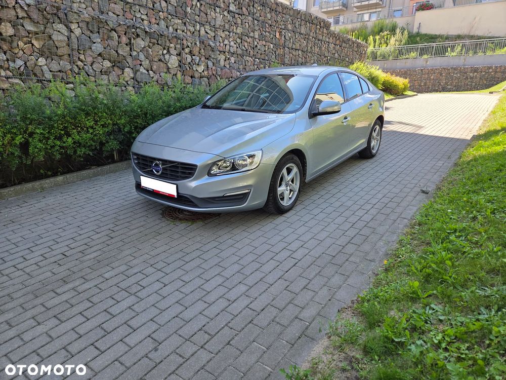 Volvo S60 D2 Drive-E Kinetic - 1