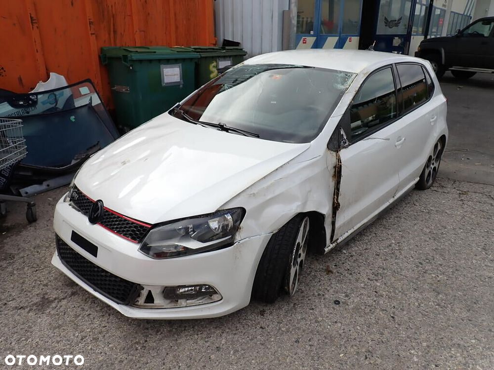 Volkswagen Polo 1.4 DSG GTI - 6