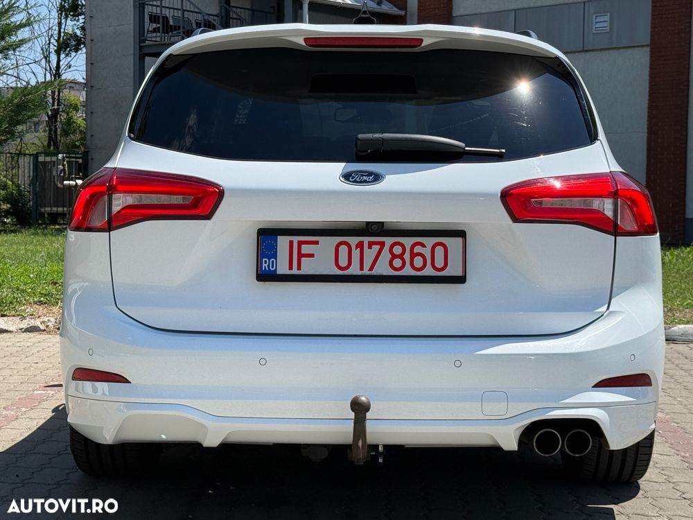 FORD Focus 2021 — imagine 6