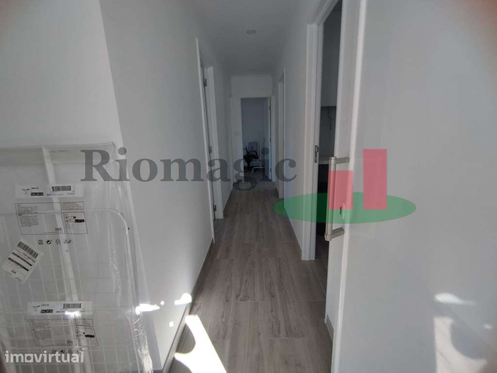 Quarto para Arrendar no Centro de Rio Maior _ ESTUDANTES - Grande imagem: 3/9