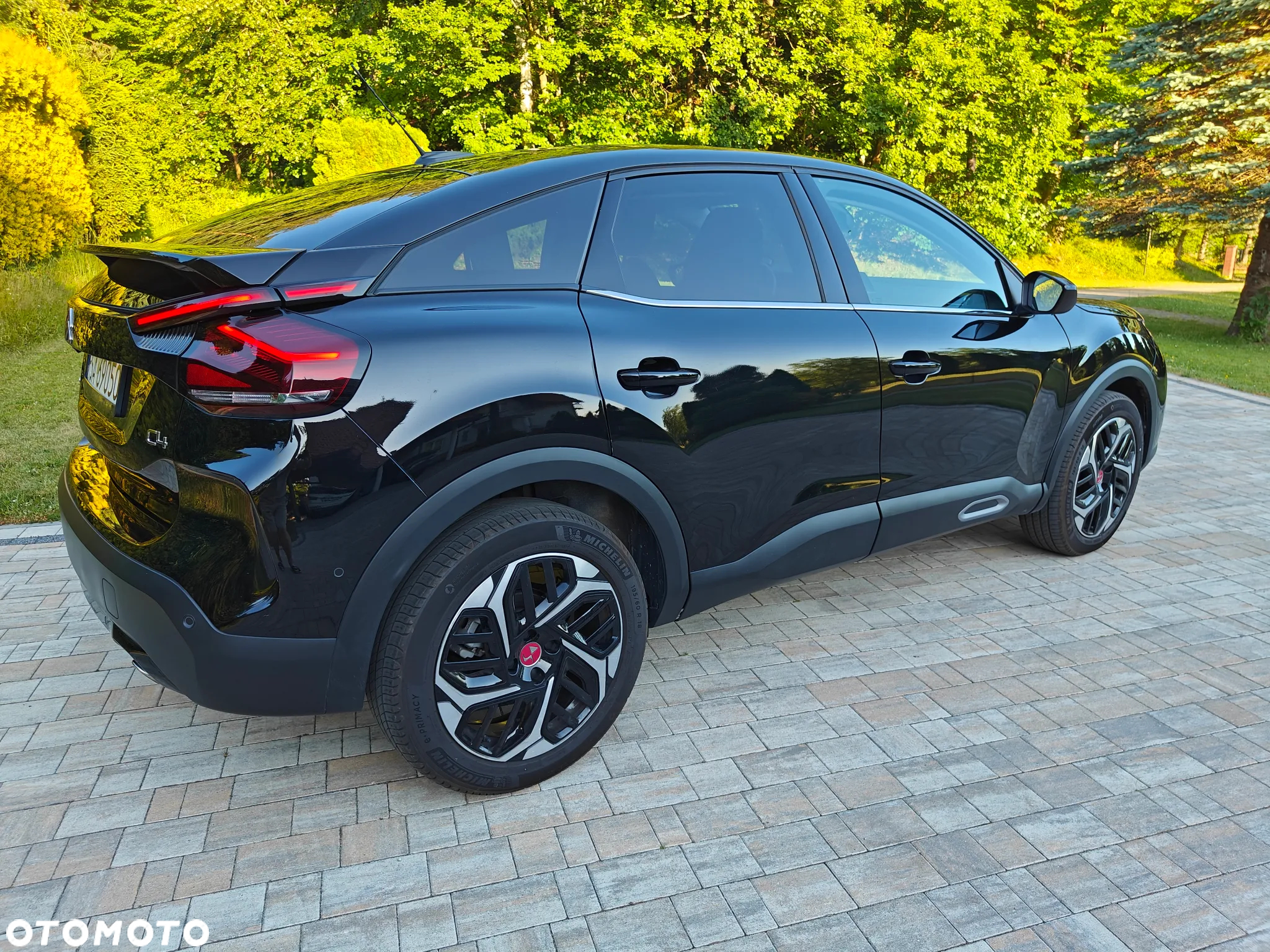 Citroën C4 BlueHDi 130 Stop&Start EAT8 SHINE - 8