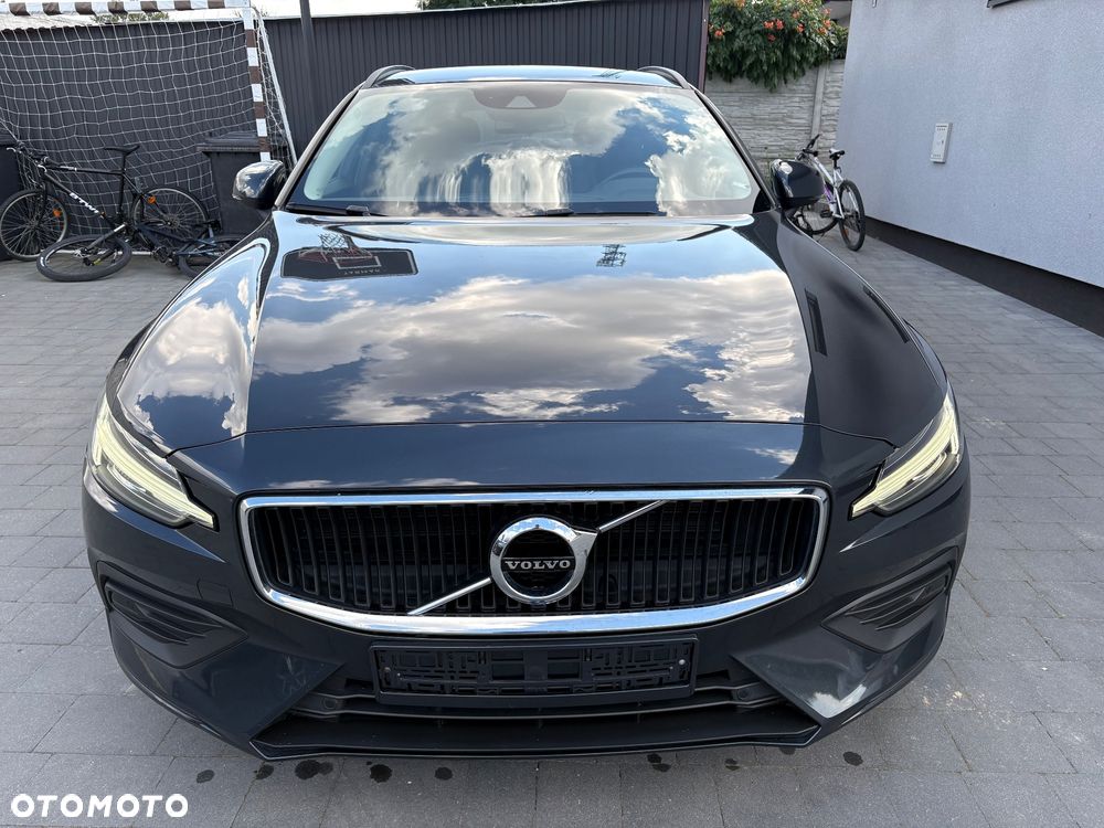 Volvo V60 D3 Momentum Pro - 2
