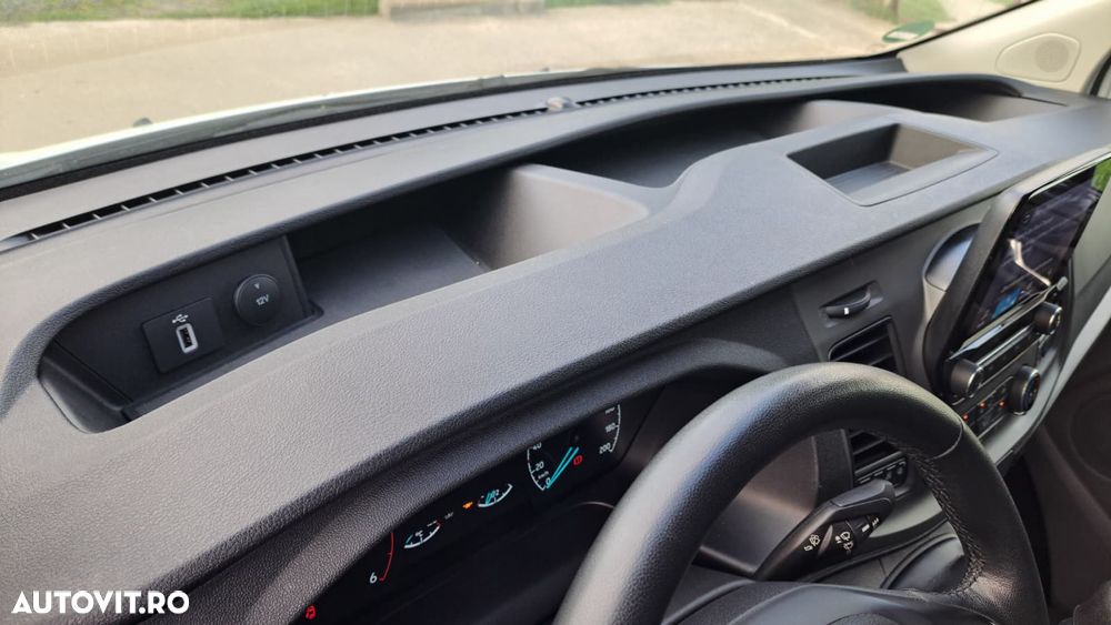 Ford CUSTOM VAN TREND L2H1 FWD - 38