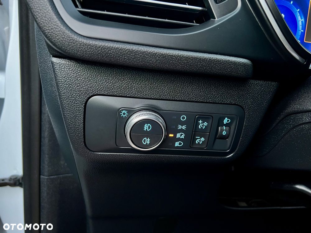 Ford Kuga 1.5 EcoBoost FWD Titanium X - 34