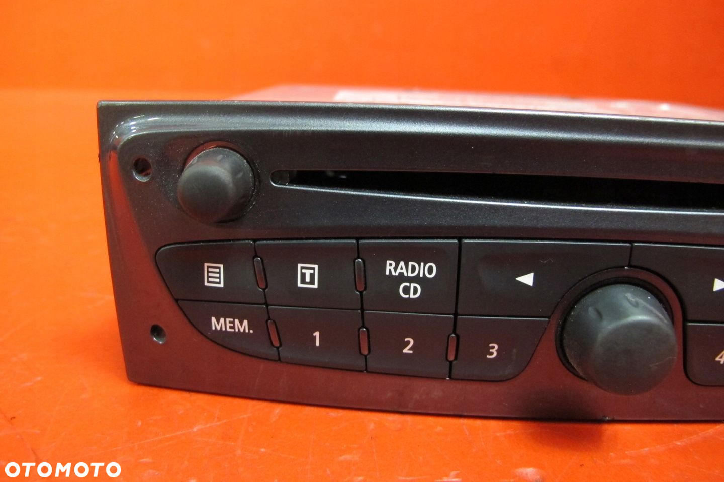 RENAULT CLIO 3 III LIFT RADIO CD RADIOODTWARZACZ Z KODEM 281157453R - 2
