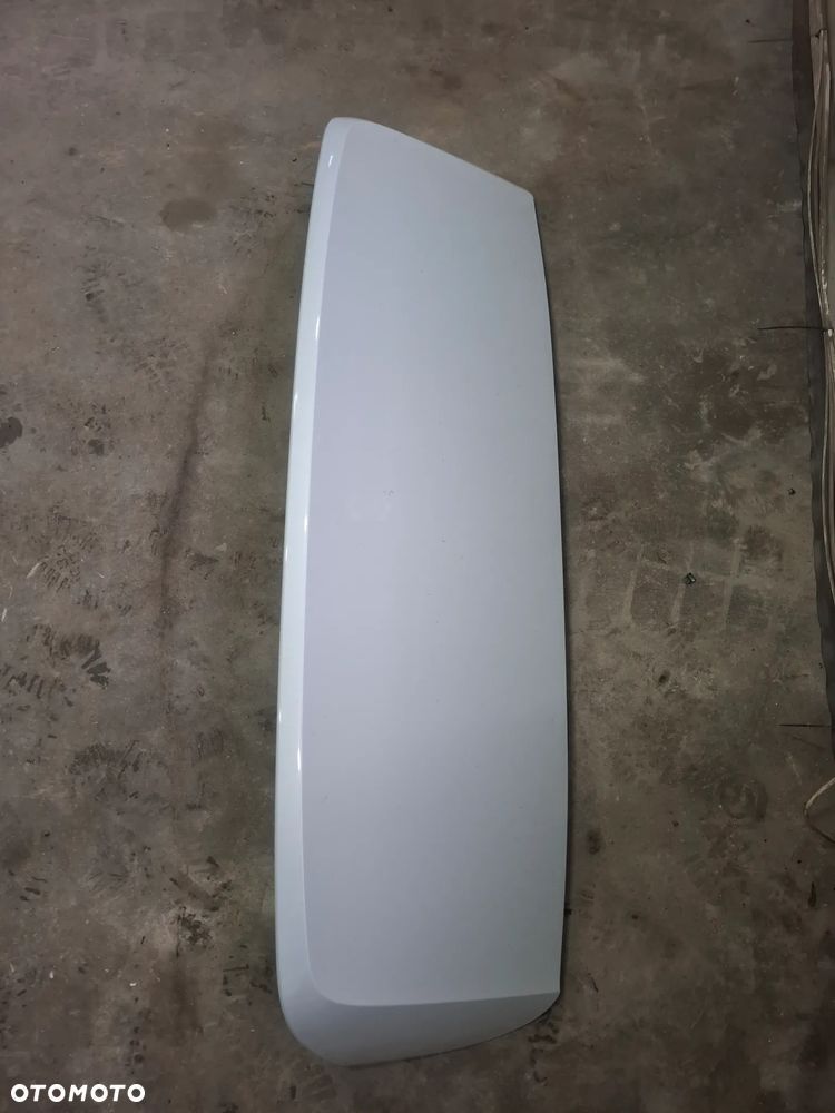 VOLVO XC40 Spojler klapy bagażnika spoiler lotka 39799183 - 2