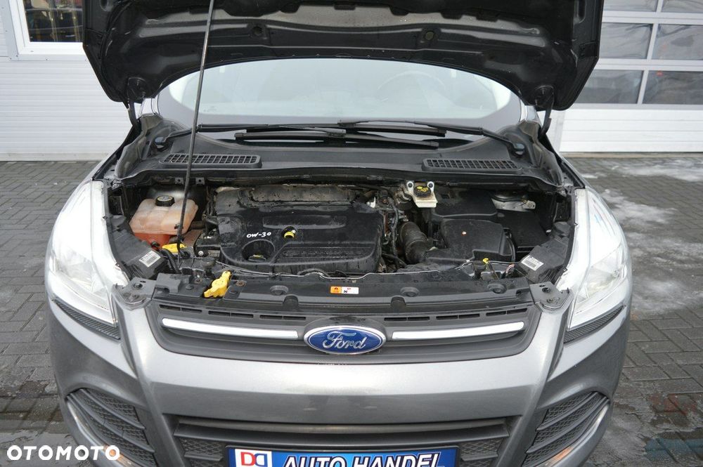 Ford Kuga - 38
