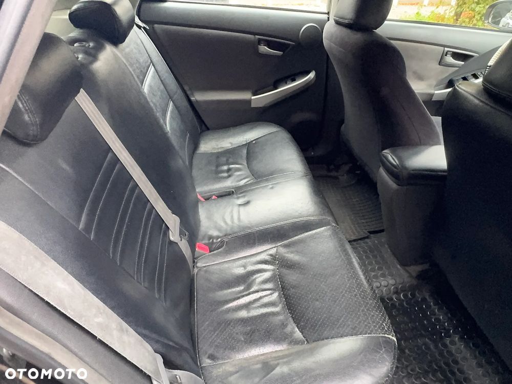 Toyota Prius - 8