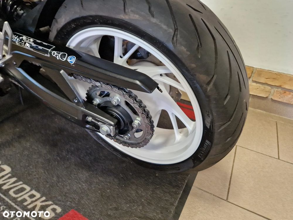 Honda CBR - 19