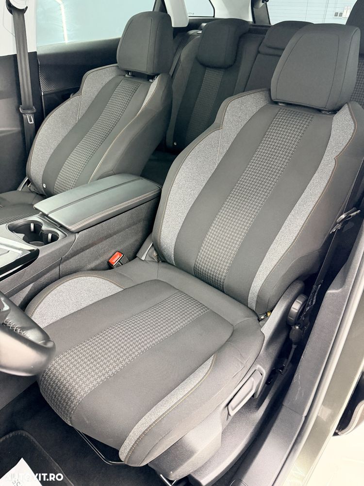 Peugeot 3008 PureTech 130 Stop & Start GPF Allure - 16