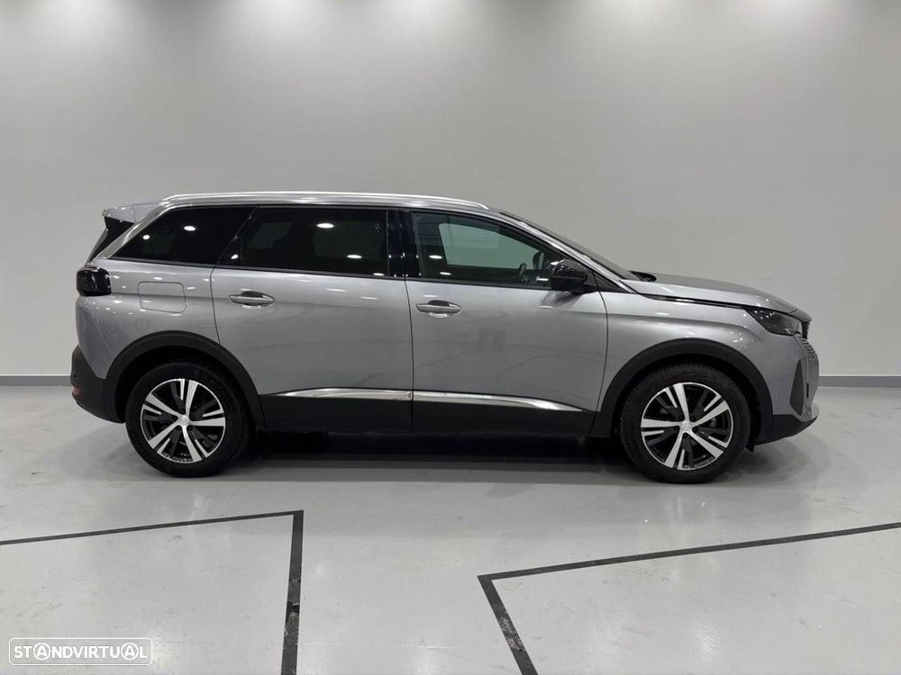 Peugeot 5008 1.5 BlueHDi Allure Pack EAT8 - 4