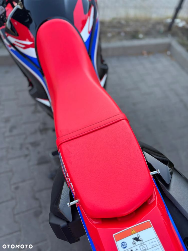 Honda CRF - 19