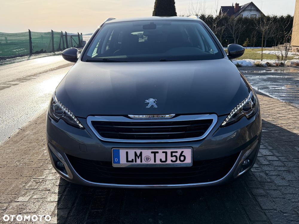 Peugeot 308 BlueHDi 120 EAT6 Stop & Start Allure - 23