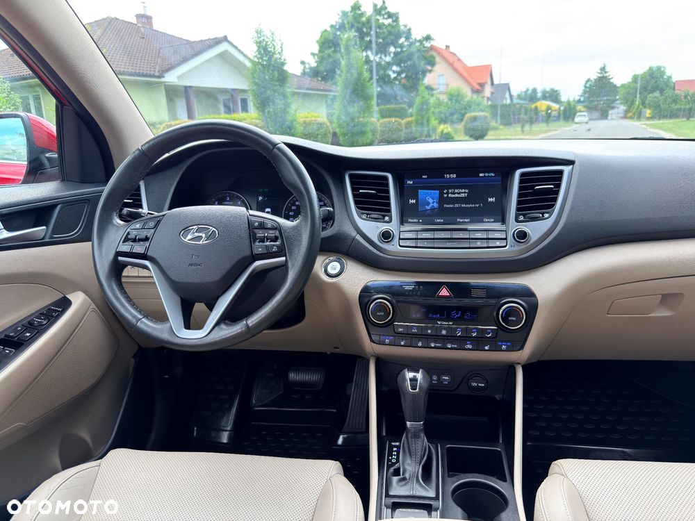 Hyundai Tucson blue 1.7 CRDi 2WD DCT Premium - 33