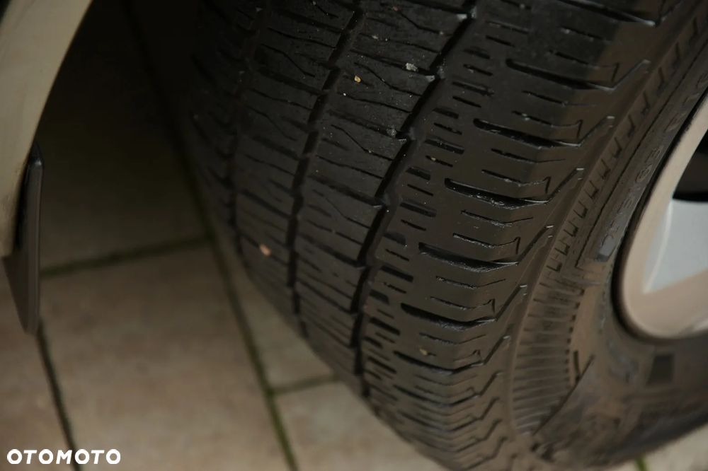 Opel Vivaro - 16