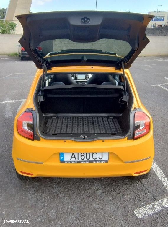 Renault Twingo Z.E. 22 Intens - 14