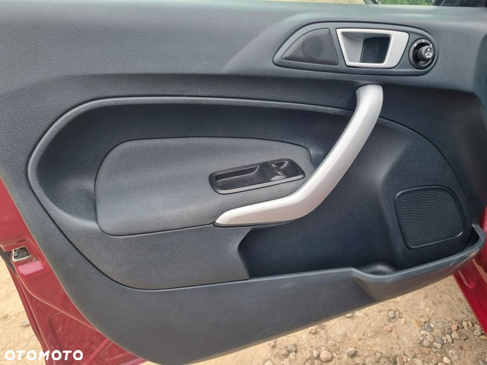 Ford Fiesta 1.25 Silver X (Ambiente) EU6 - 20