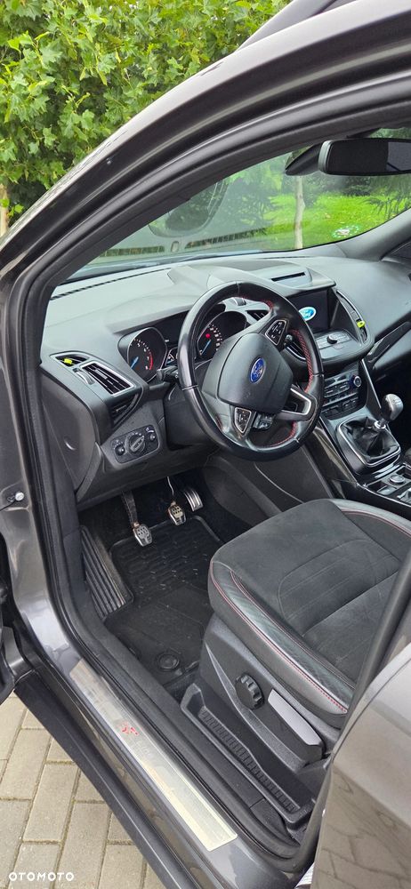 Ford Kuga 1.5 EcoBoost FWD ST-Line Black ASS MMT6 - 17
