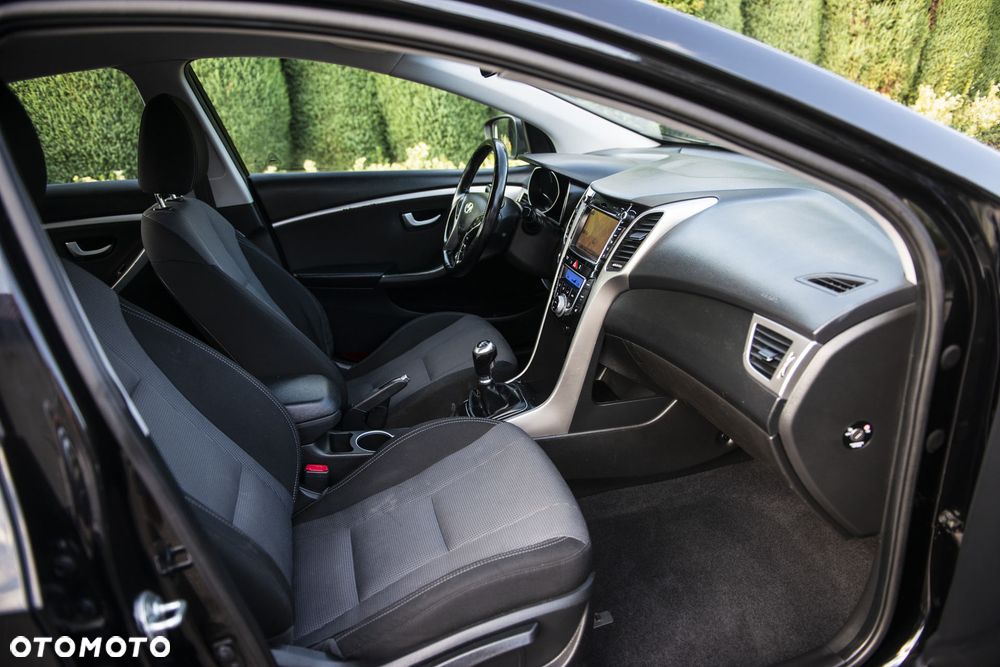 Hyundai i30 1.4 Premium - 36