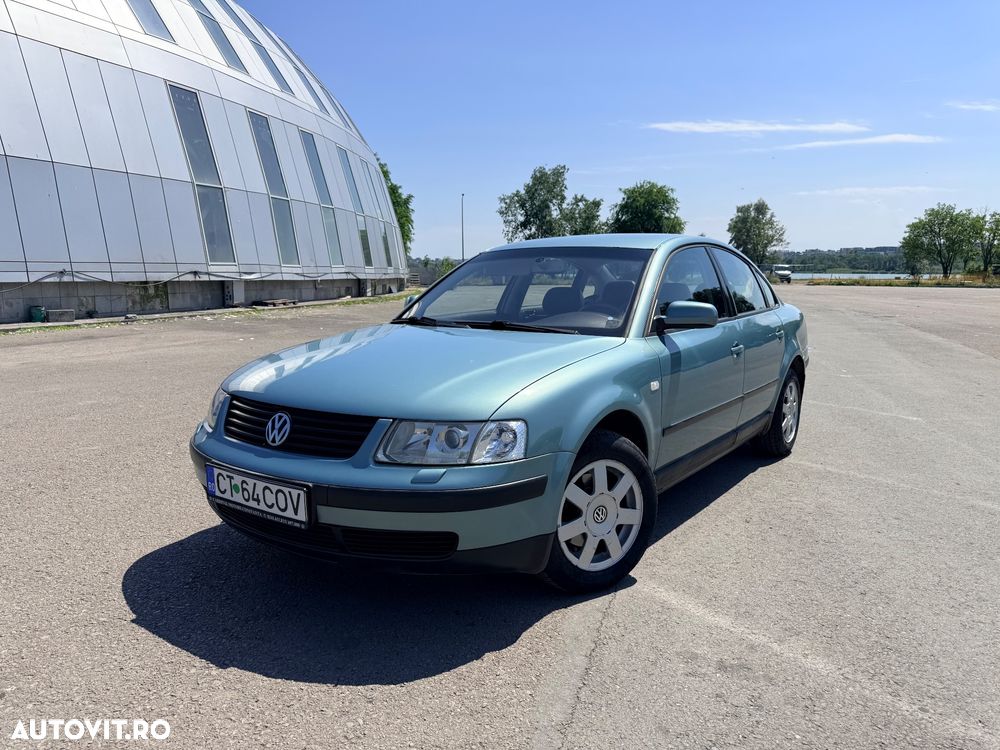 Volkswagen Passat - 2