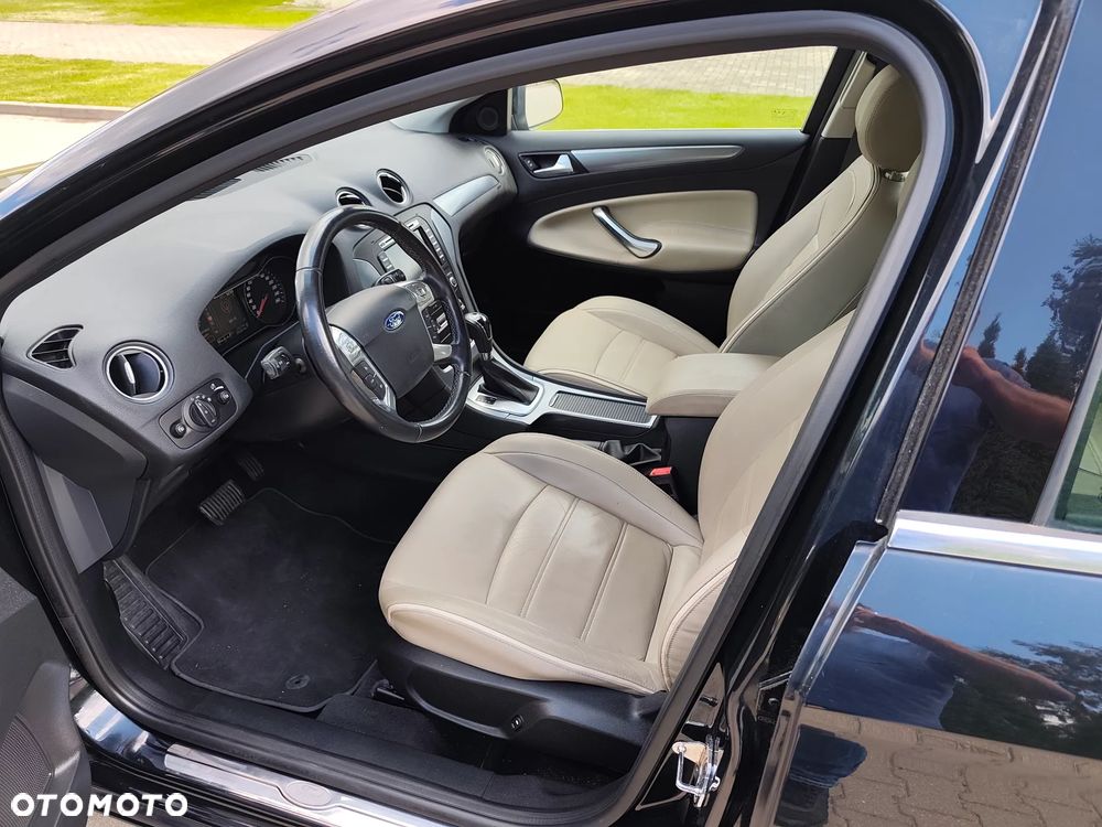 Ford Mondeo 2.0 TDCi Titanium - 13
