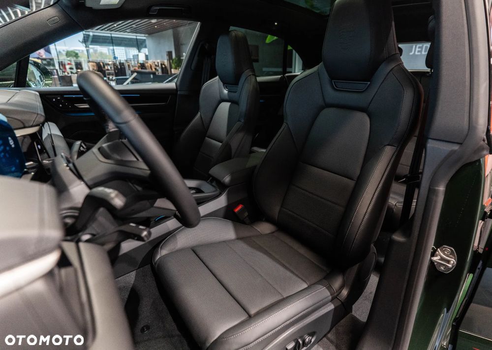 Porsche Macan 4 100kWh - 8