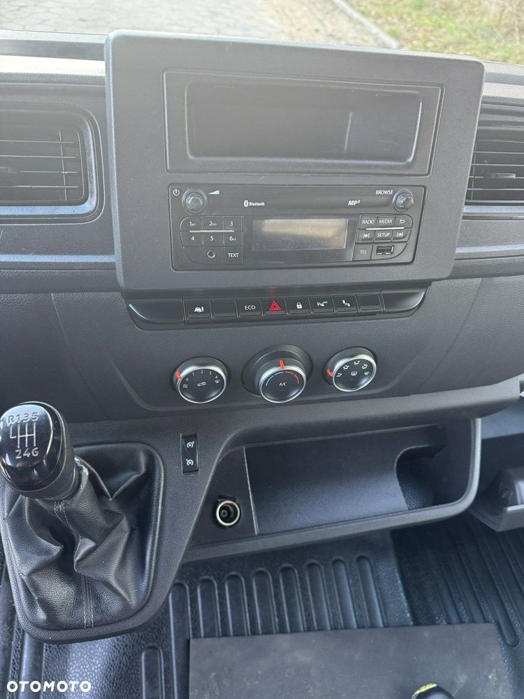 Renault Master - 15