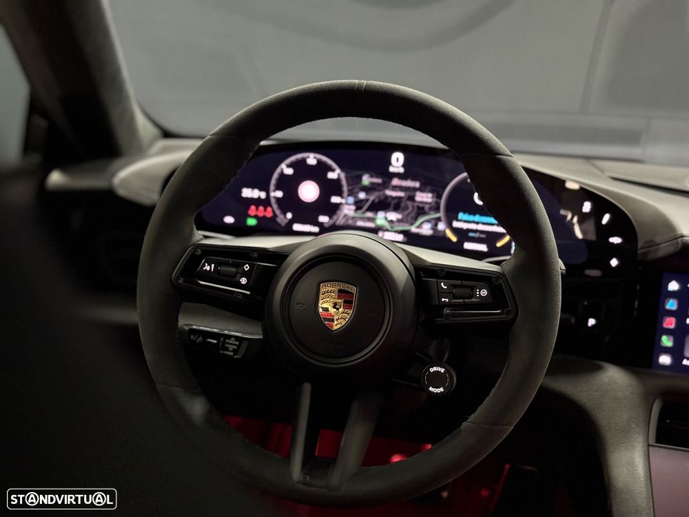 Porsche Taycan Sport Turismo GTS - 14