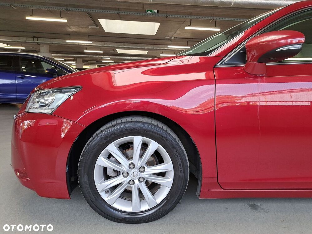 Lexus CT 200h Prestige - 40