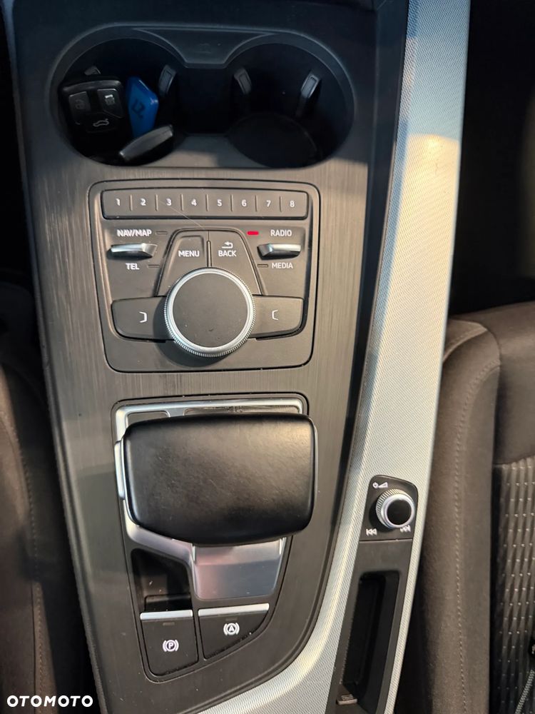 Audi A4 Avant 2.0 TDI DPF clean diesel multitronic Ambition - 25