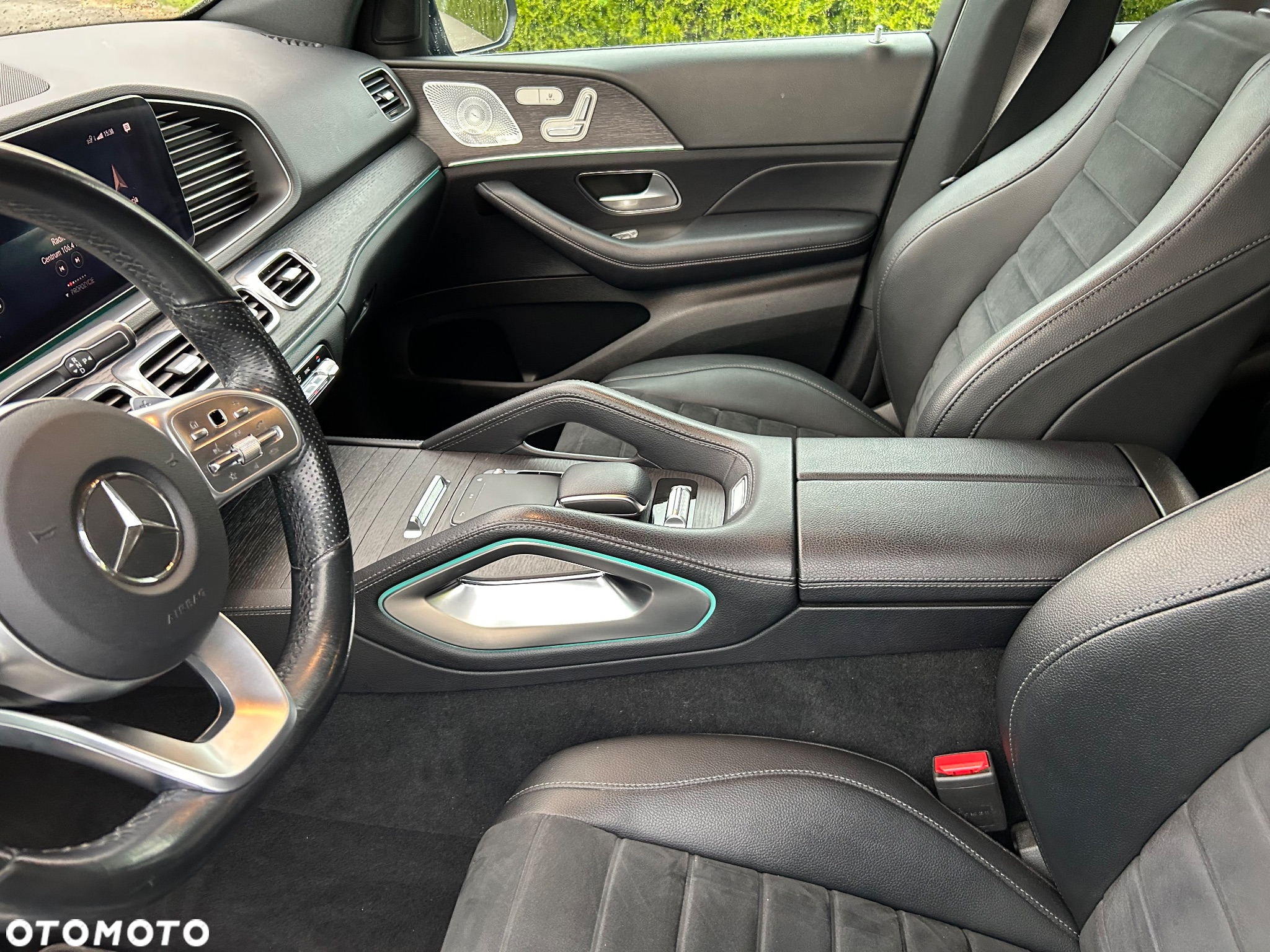 Mercedes-Benz GLE 300 d 4-Matic - 29