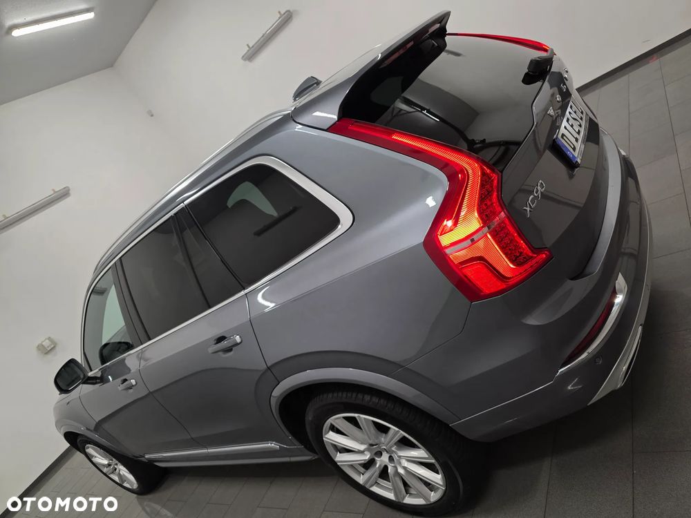 Volvo XC 90 D5 AWD R-Design - 36