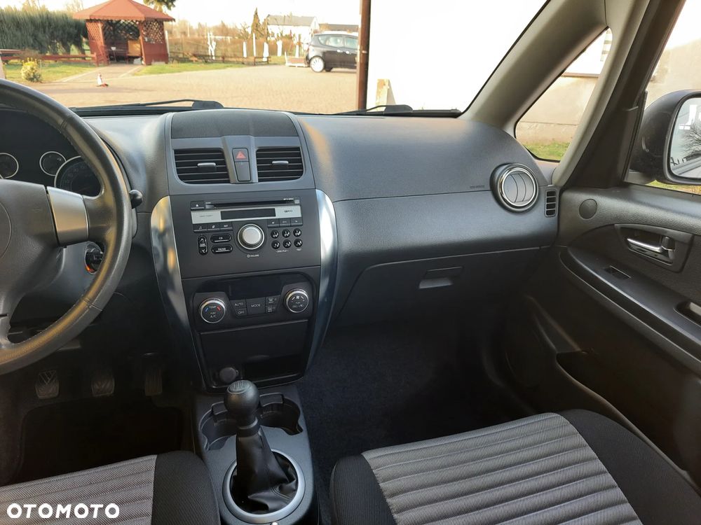 Suzuki SX4 1.6 VVT 4x2 Limited - 11