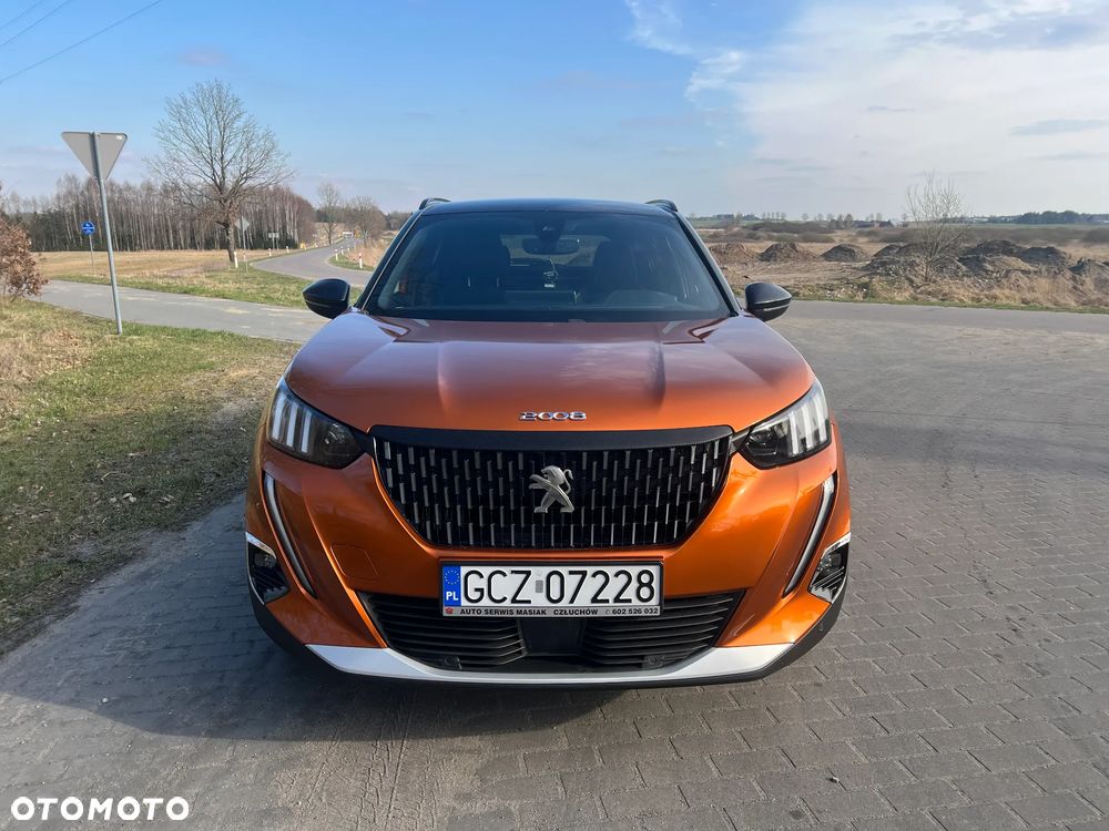 Peugeot 2008 PureTech 155 EAT8 GT - 2