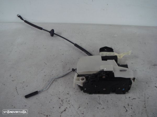 Fecho Da Porta Frente Dto Volkswagen Passat (3B3) - 1