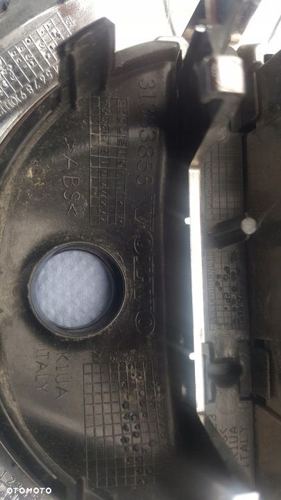 Volvo V90 XC90 S90 Znaczek w Gril Emblemat - 4