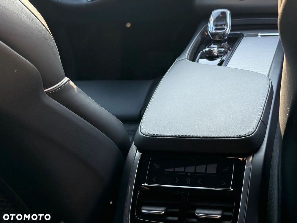 Volvo XC 90 D5 AWD Inscription 7os - 22