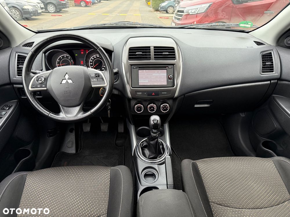 Mitsubishi ASX 1.6 2WD Intense - 19