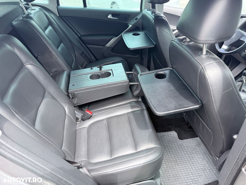 Volkswagen Tiguan 2.0 TDI DPF 4Motion Track&Field - 9