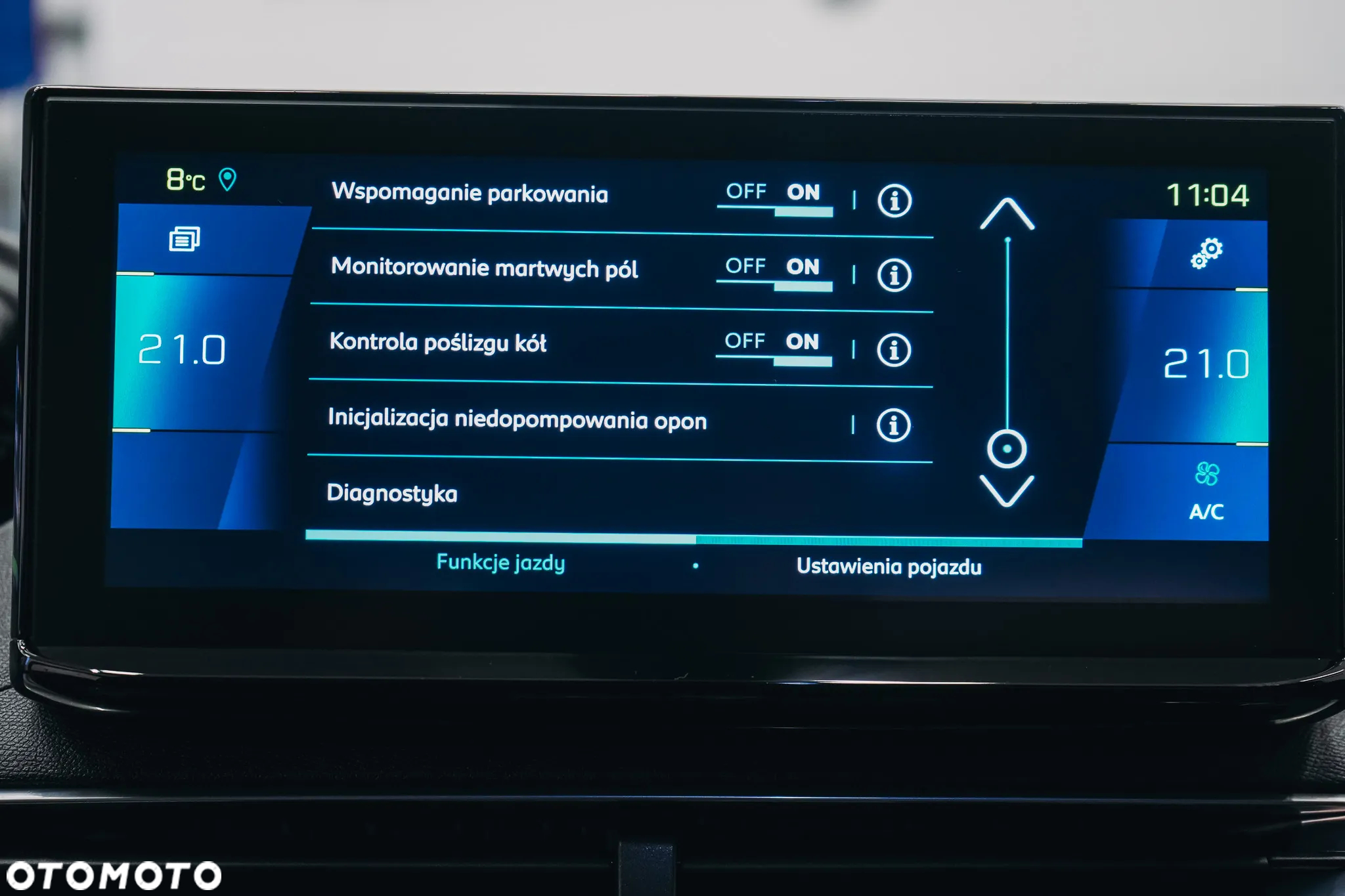Peugeot 3008 Hybrid4 300 e-EAT8 GT - 30