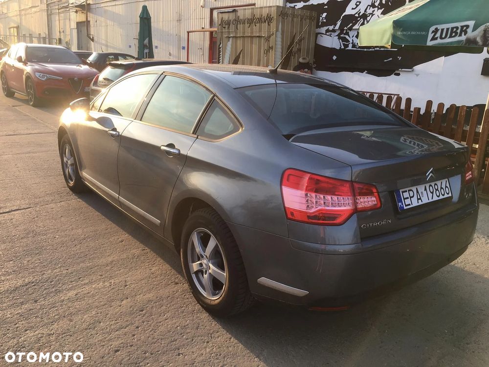 Citroen C5 2009 photo 2