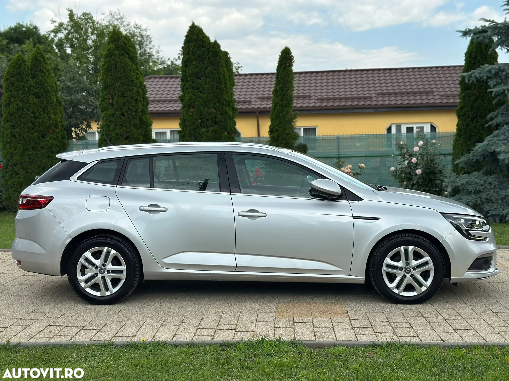 Renault Megane Grandtour ENERGY dCi 110 ECO2 BUSINESS - 21