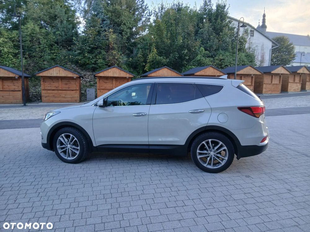 Hyundai Santa Fe - 4