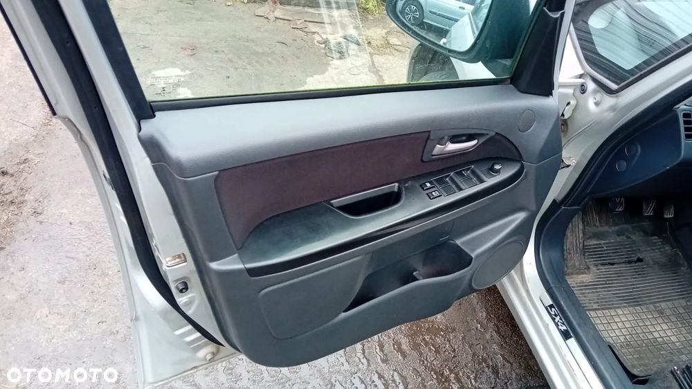 TYLKO CZĘŚCI Suzuki SX4 I 1.6 VVT 16V M16A 79kW 107KM SEDAN 06-09 lakier z2s - 7