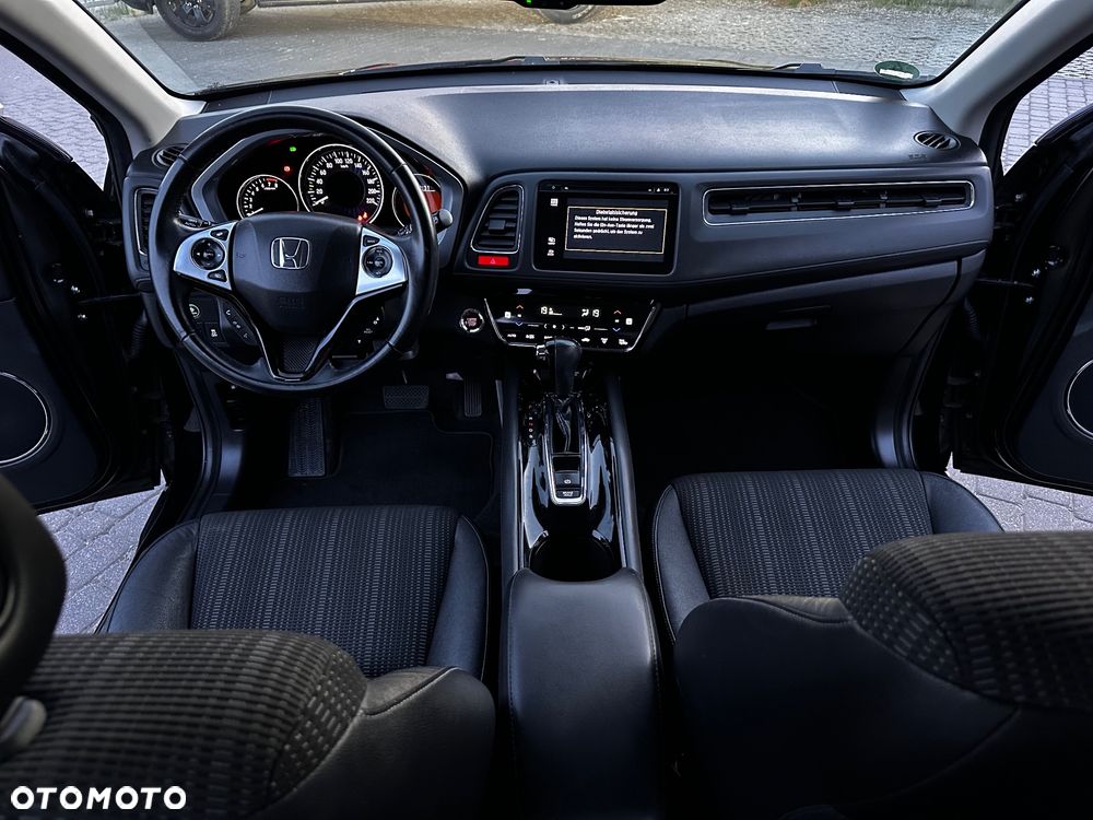 Honda HR-V 1.5 i-VTEC CVT Executive - 38