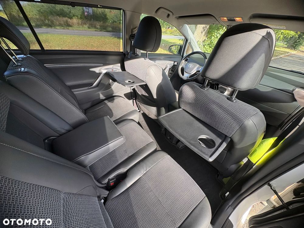 Toyota Verso 1.8 Premium EU5 7os - 25