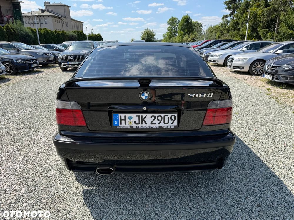 BMW Seria 3 - 6