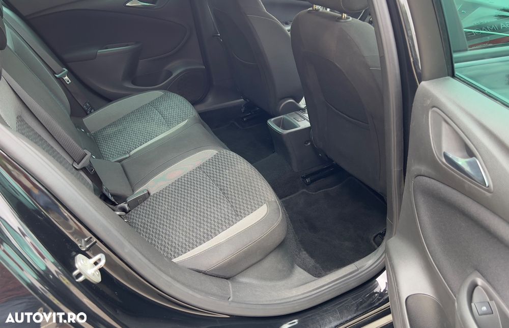 Opel Astra 1.5 D Start/Stop Automatik Edition - 9