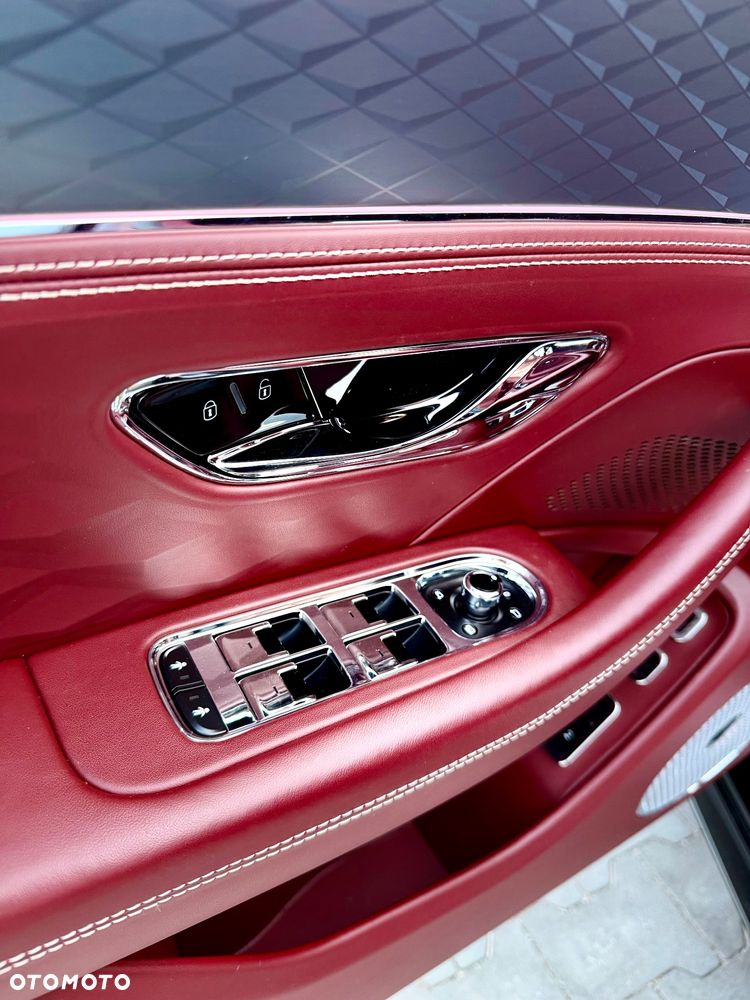 Bentley Inny - 19